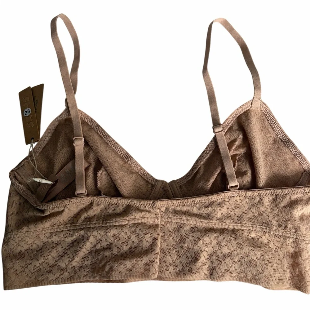 NWT SKIMS Clay Logo Mesh Triangle Bralette – Size M - Picture 7 of 9